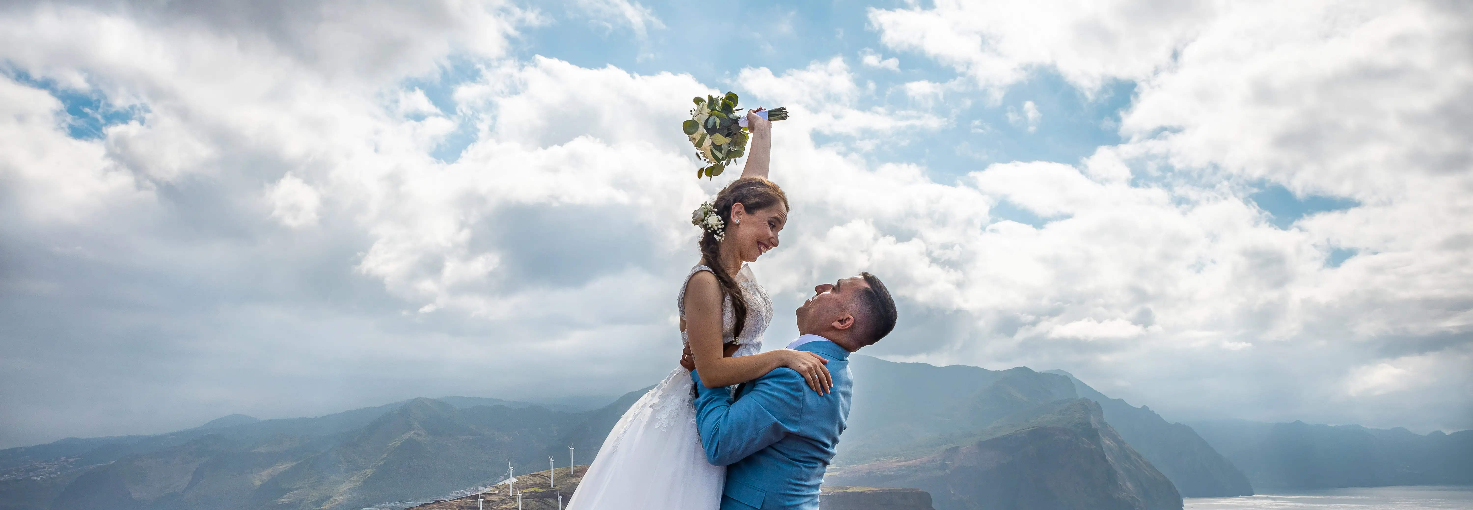 Contact header picture